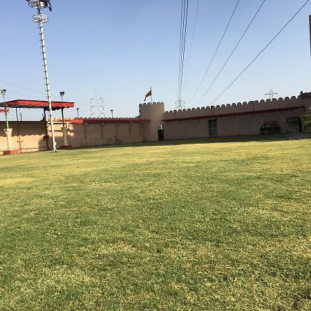 Kailash Presidency Hotel Bhopal Exterior foto